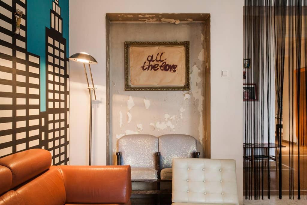 Mid Century 3 Bdr City Centre Townhouse 雅典 外观 照片